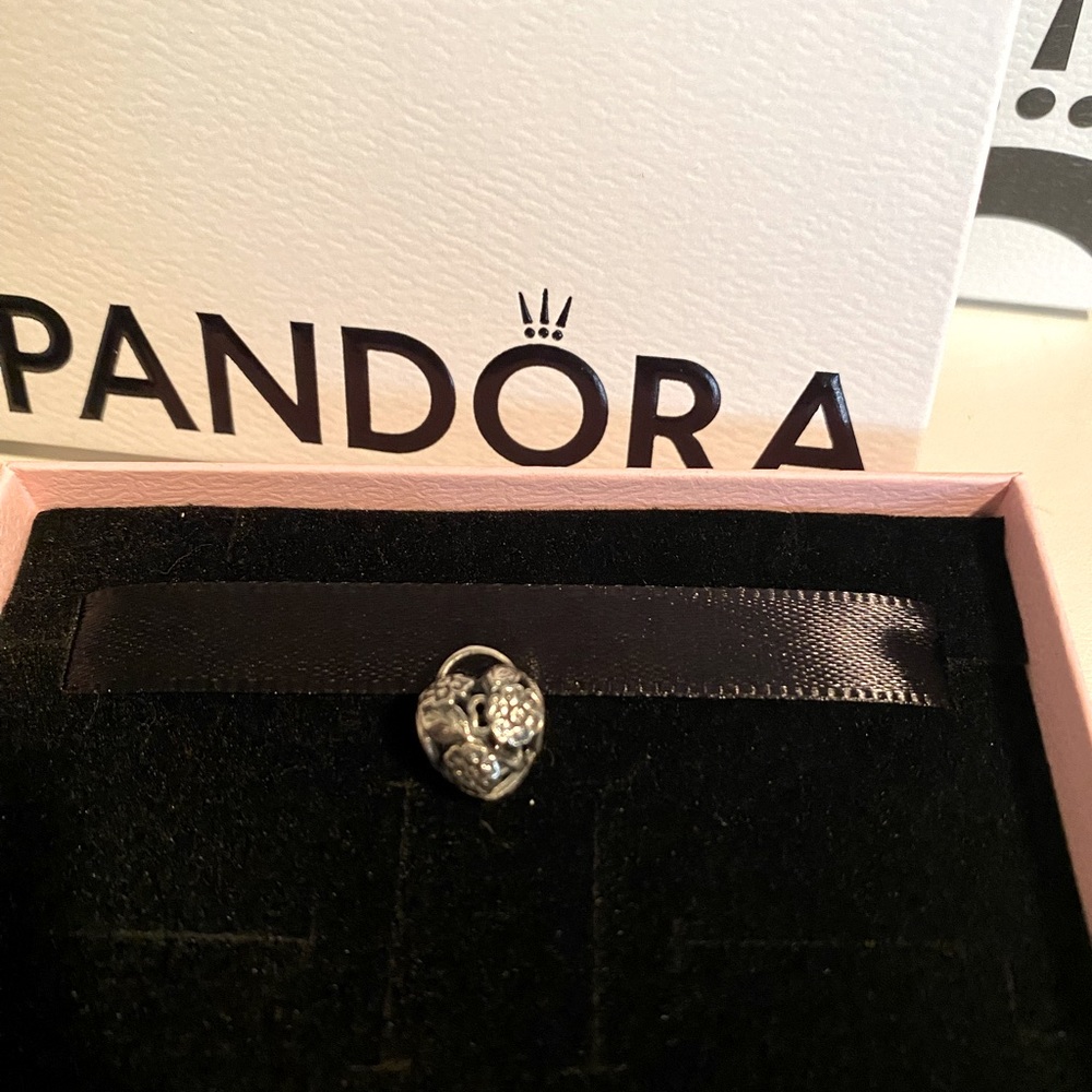 Pandora Key-works Heart Charm